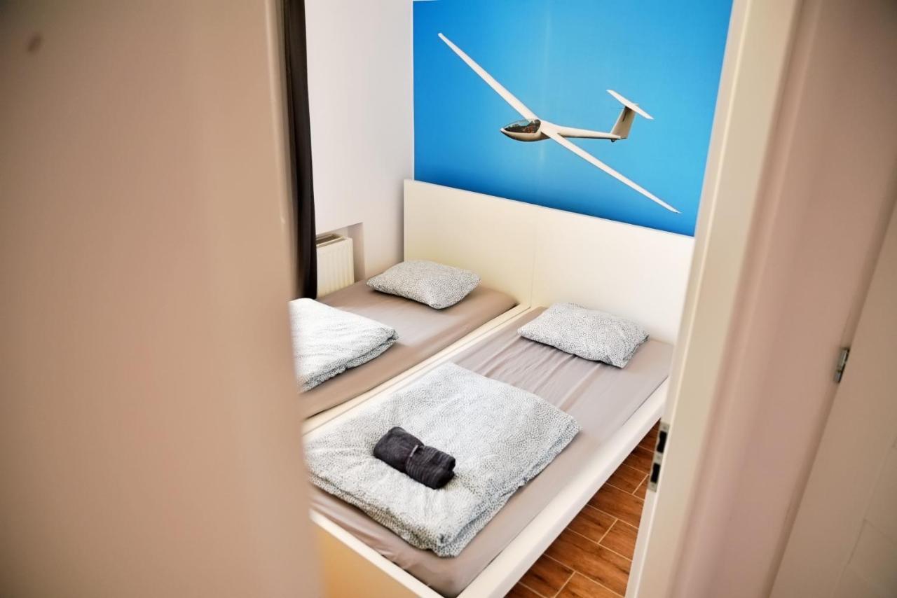 Apartamenty Lotnisko Leszno Leszno  Exterior photo